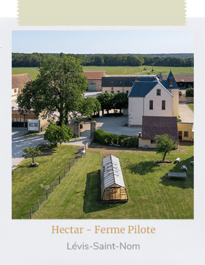 pola-montage-Hectar-ferme-pilote-Lévis-Saint-Nom